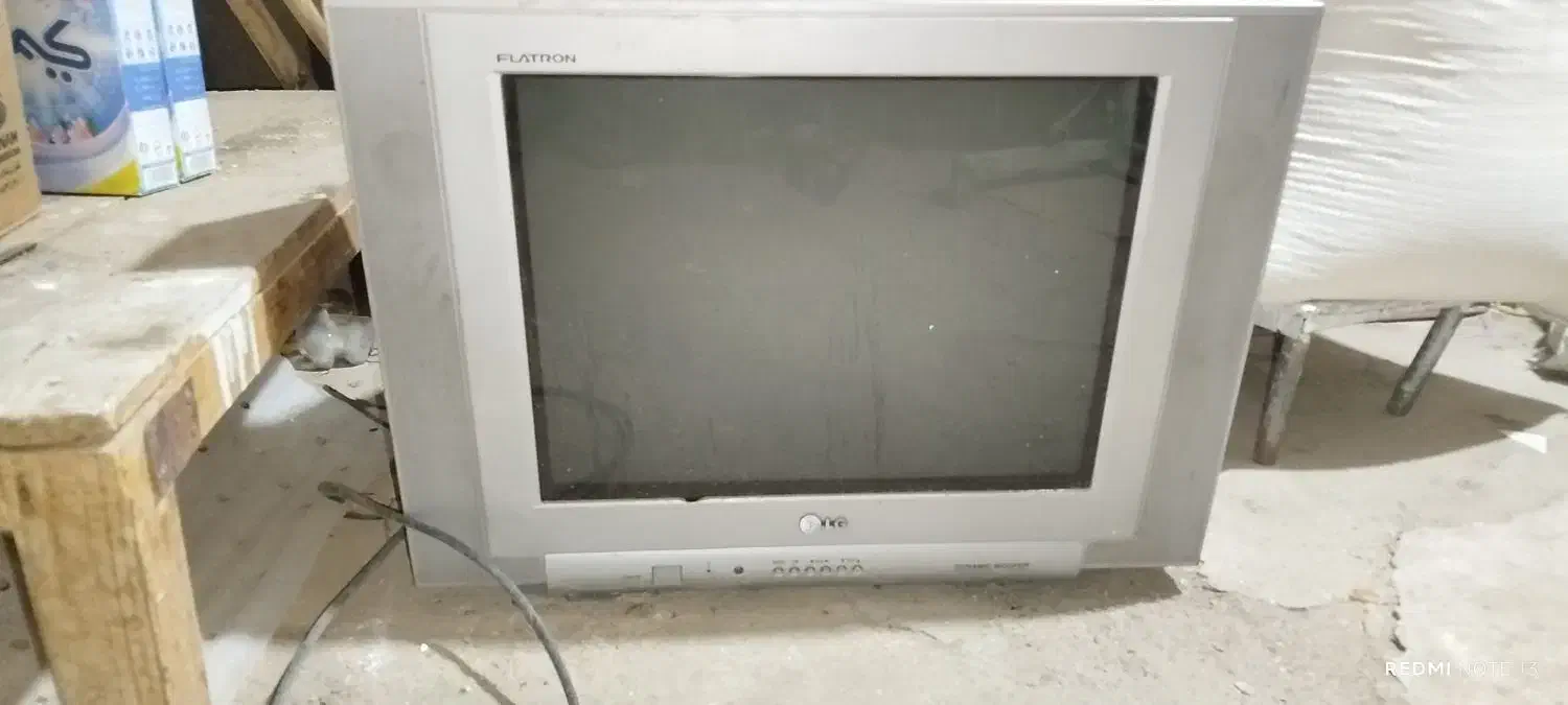 تلویزیون|تلویزیون و پروژکتور|ملایر, |دیوار