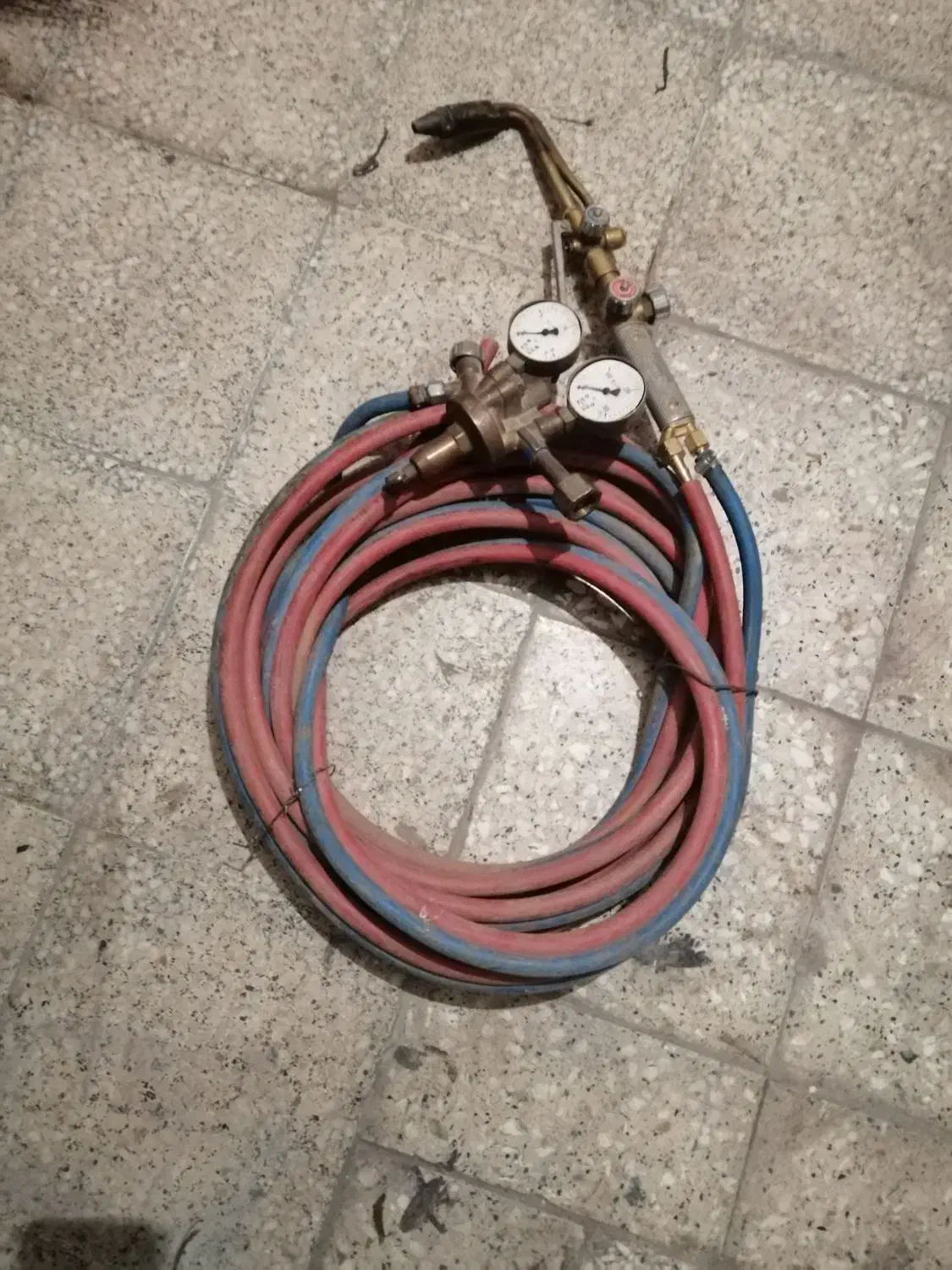 دسته پیک مانومتر با شیلنک هواگاز|ابزارآلات|ارومیه, |دیوار