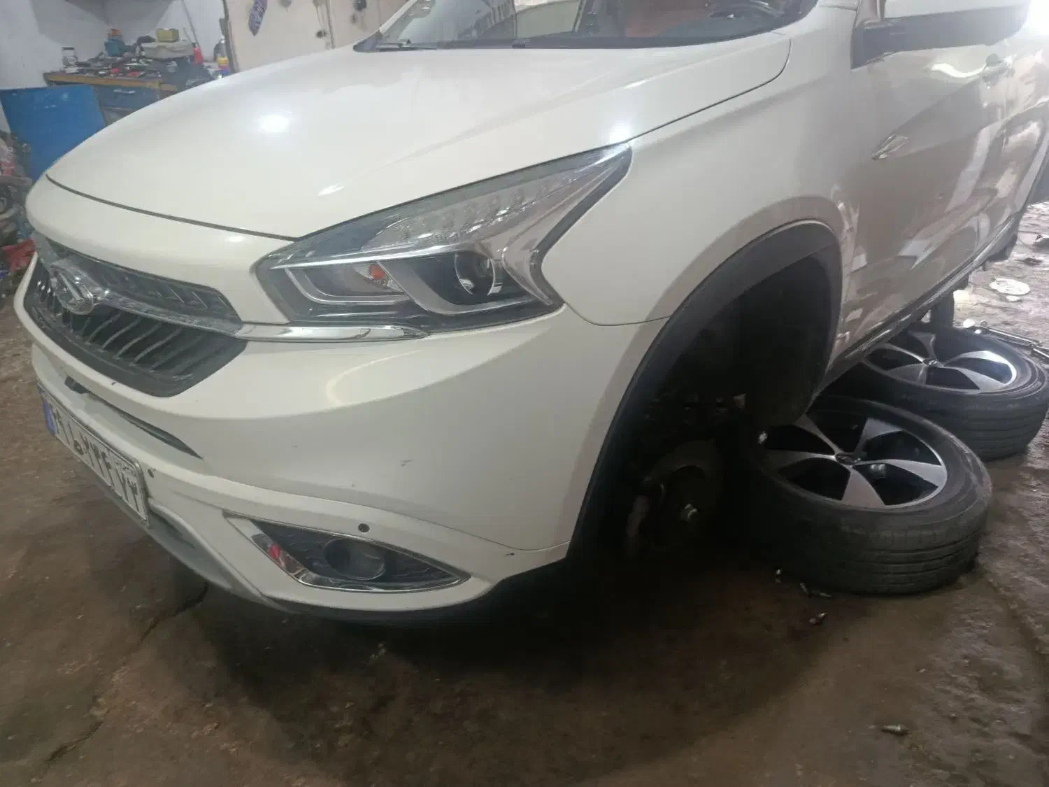 جلوبندی سازی و کمک فنر|خدمات موتور و ماشین|رشت, آب و برق|دیوار