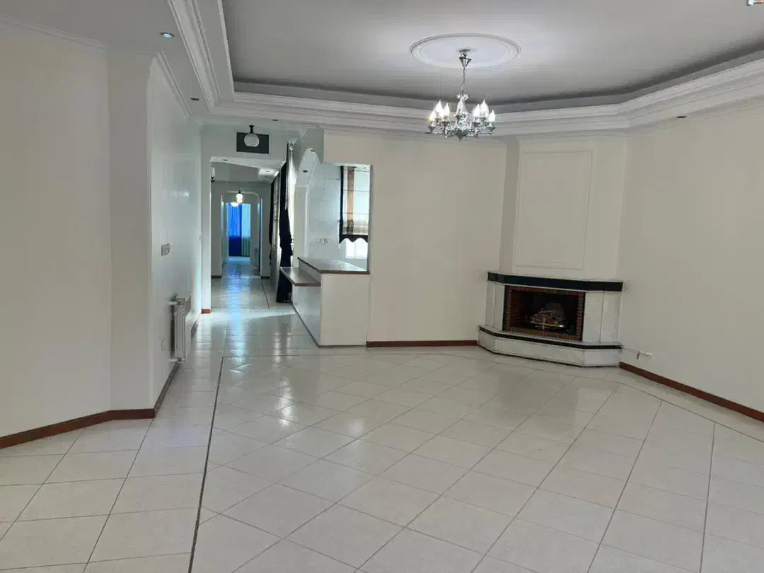 جهان کودک  ۱۵۰ متری  ۳ خوابه  شیک و دلباز