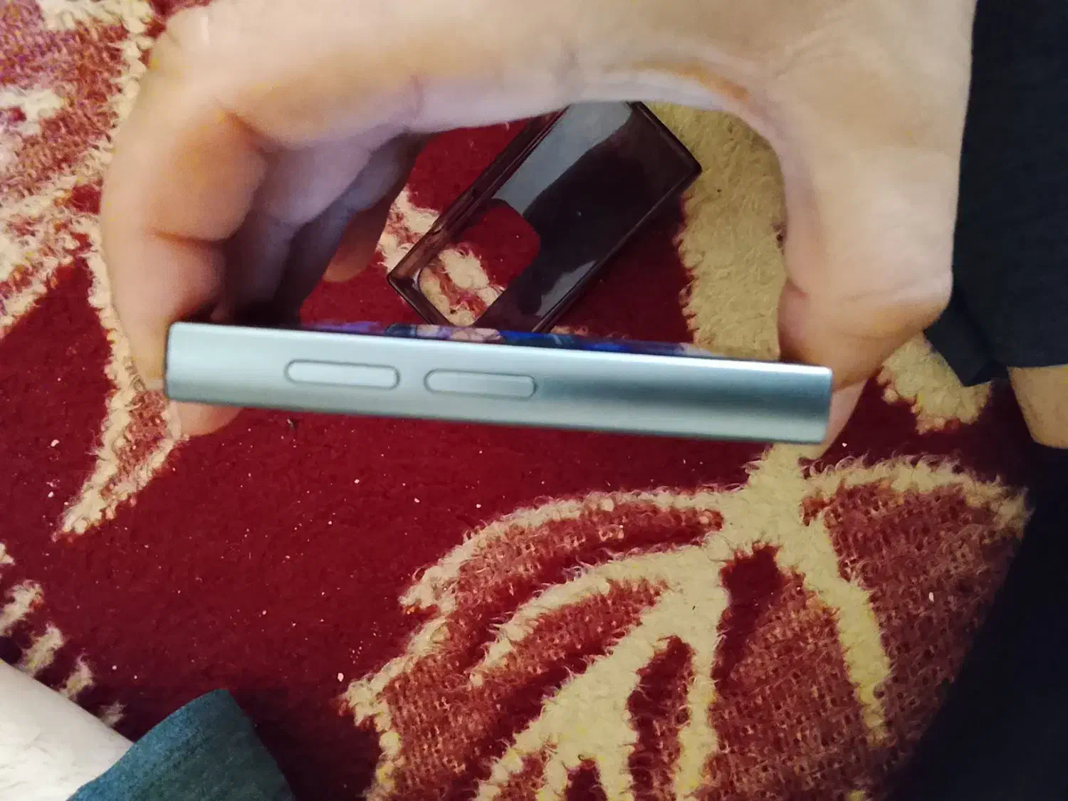 گوشی|موبایل|قم, دروازه ری|دیوار