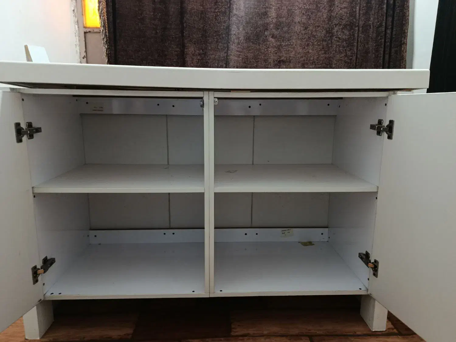 جزیره هایگلاس|کتابخانه، شلف، قفسه‌های دیواری|رامهرمز, |دیوار