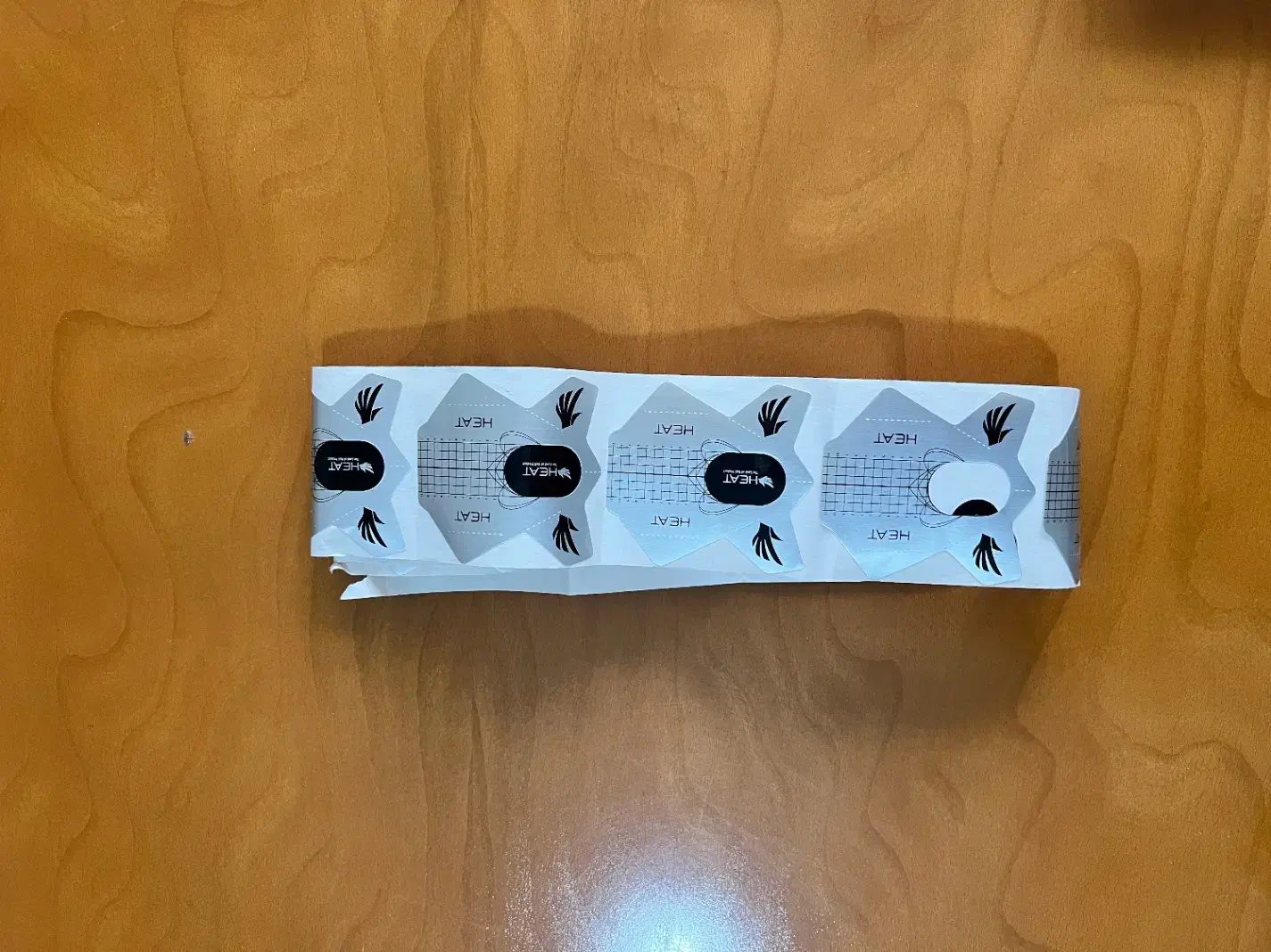 ابزار ناخن|آرایشی، بهداشتی، درمانی|رشت, منظریه|دیوار