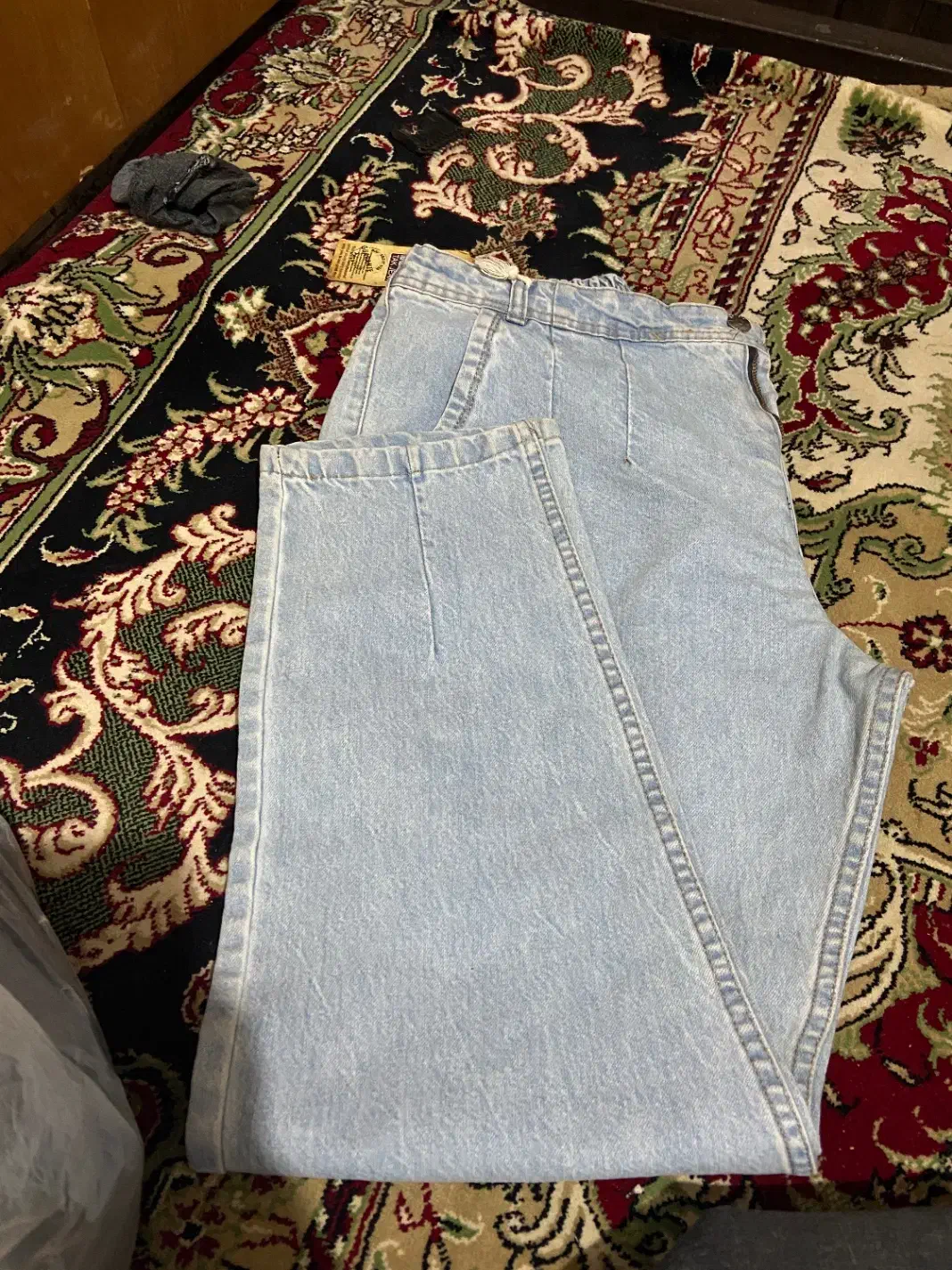 شلوار جین|لباس|پاکدشت, پاکدشت (مامازند)|دیوار