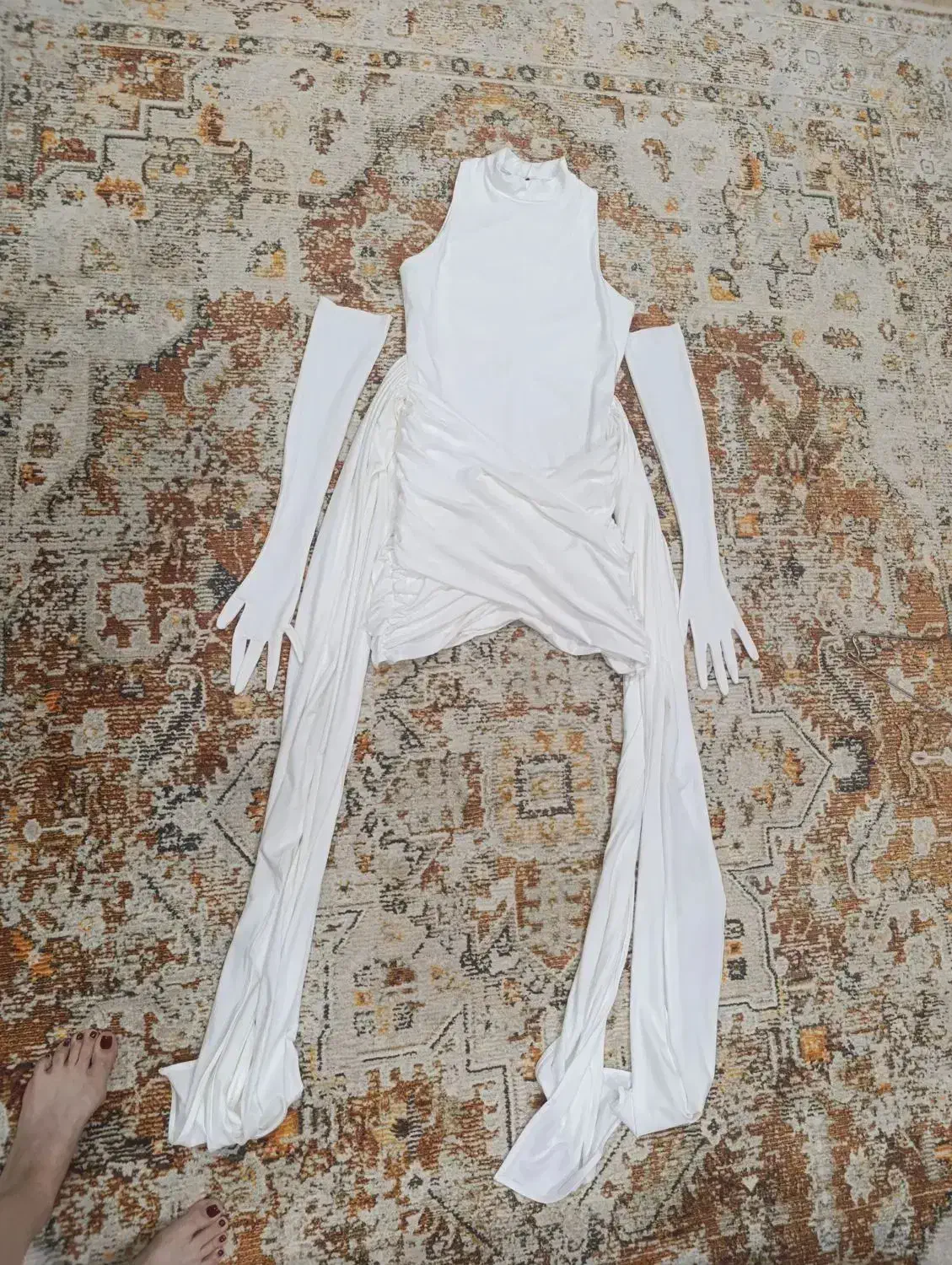 لباس مجلسی برند|لباس|اندیشه, اندیشه فاز ۱|دیوار