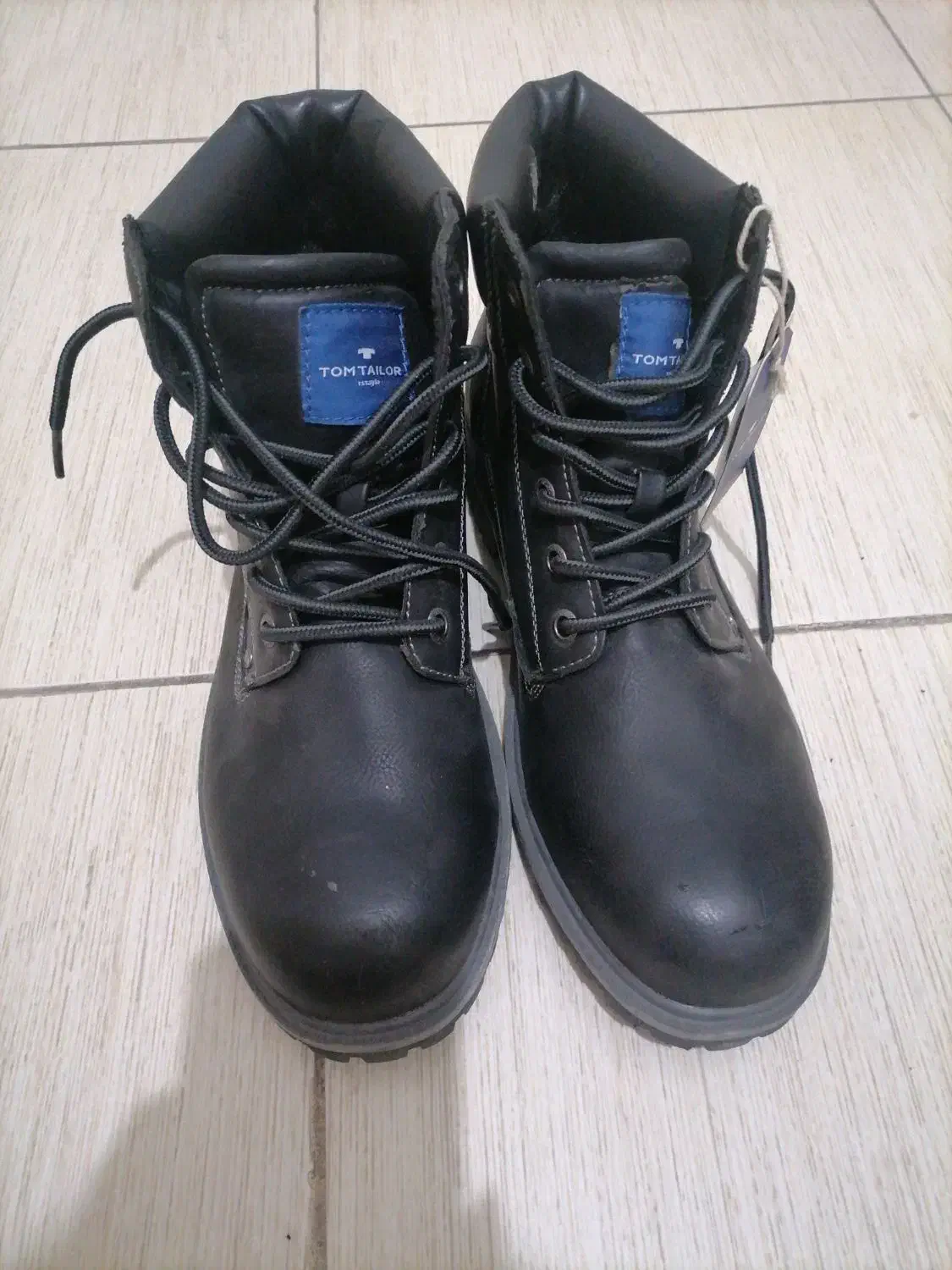 کفش کوهنوردی چرم|کوهنوردی و کمپینگ|شیراز, پودنک|دیوار