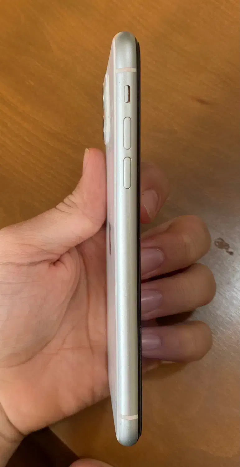 ایفون۱۱نرمال|موبایل|کرمانشاه, |دیوار