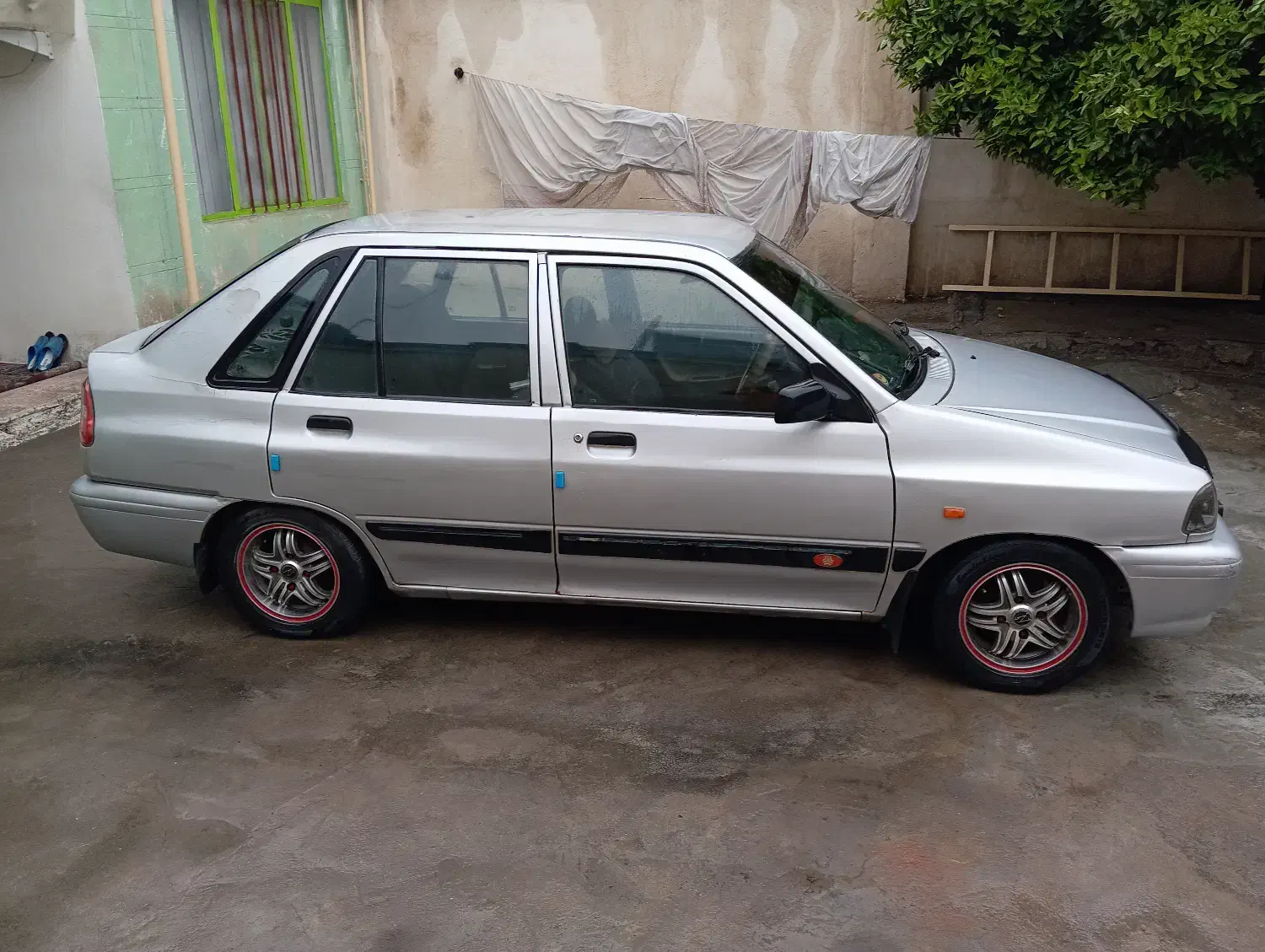 فروش پراید 141 نقره ای|خودرو سواری و وانت|پارسآباد, |دیوار