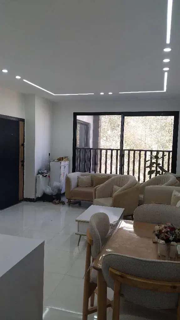 فروش واحد نوساز شیک۷۰متری طبقه اول|فروش آپارتمان|صومعهسرا, |دیوار