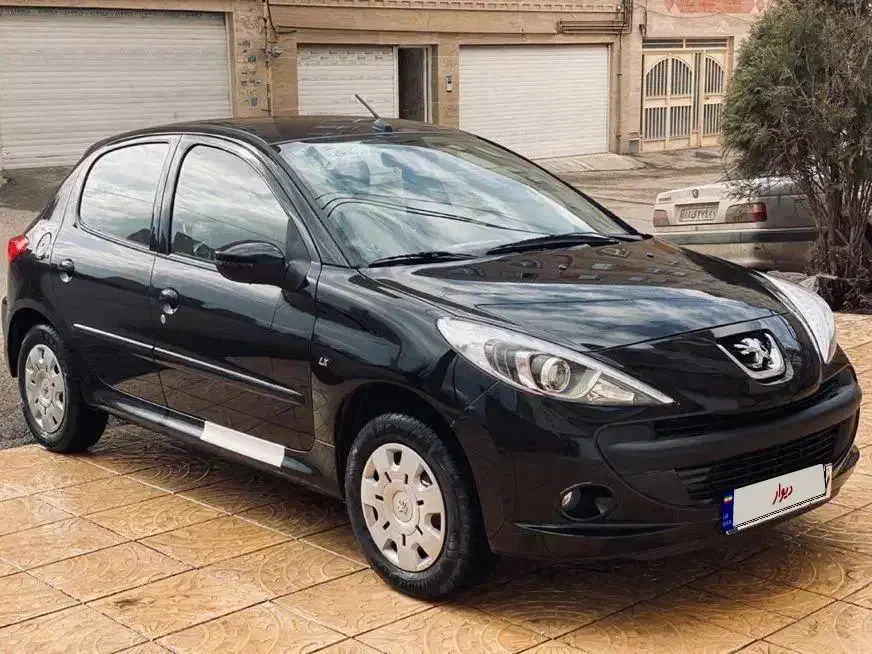 پژو ۲۰۷ مدل ۱۴۰۴|خودرو سواری و وانت|رشت, سعدی (تختی)|دیوار