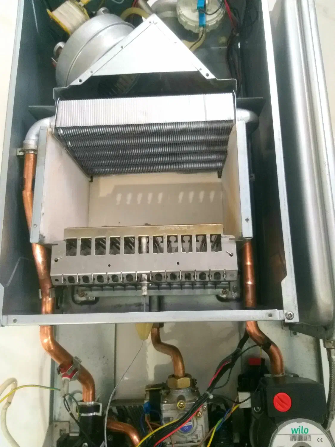 پکیج 24000 دومبدل فندار فرولی|آبگرمکن، پکیج، شوفاژ|تهران, وردآورد|دیوار