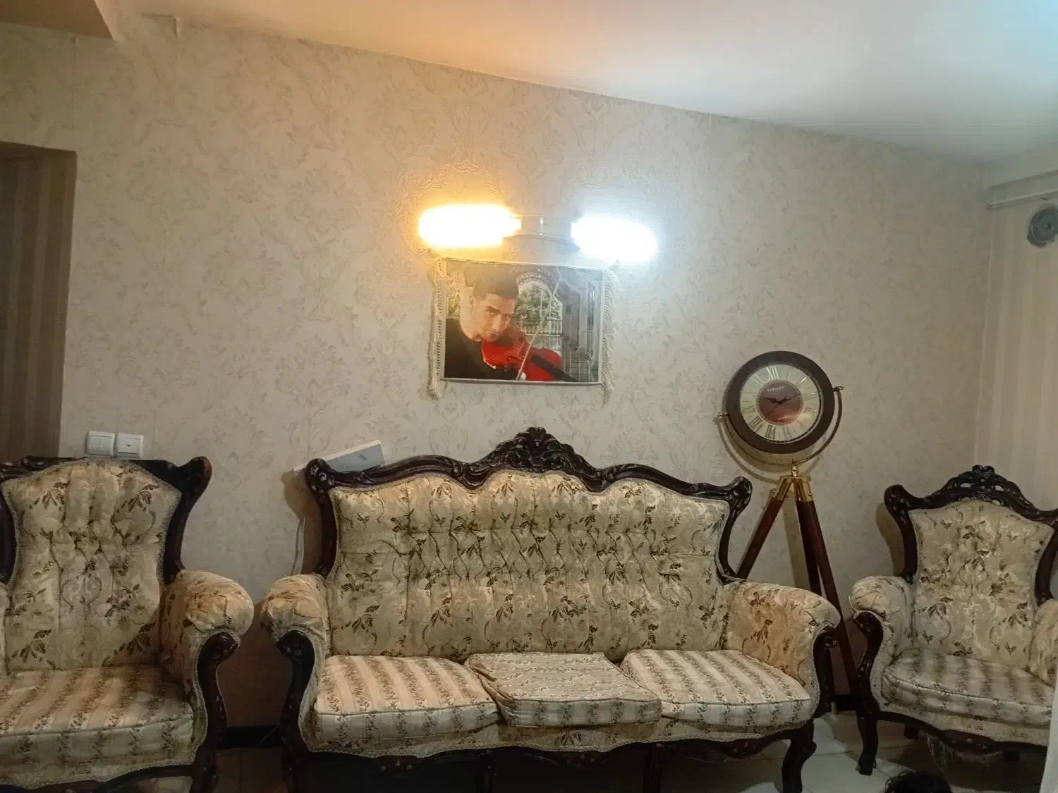 مبل سلطنتی|مبلمان خانگی و میز عسلی|محمدشهر, شهرک پیام (مهرالبرز)|دیوار