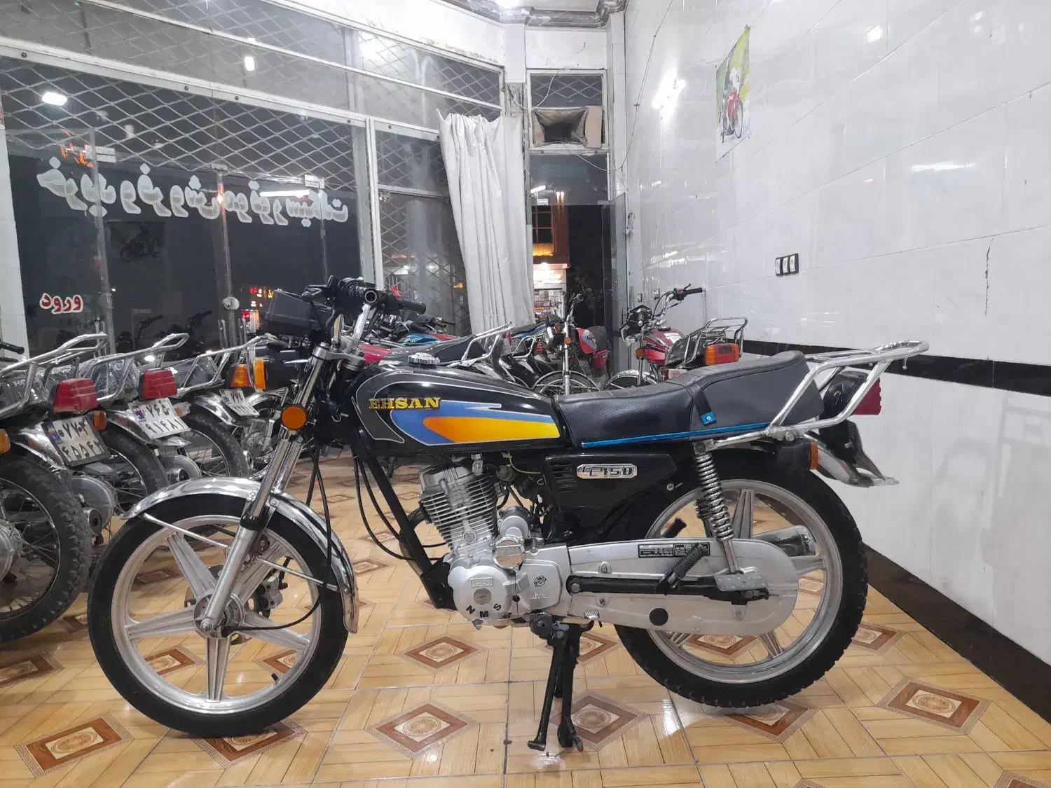 سوپر احسان ۱۵۰سی سی مدارک کامل بیمه وکارت سوخت|موتورسیکلت|چابهار, |دیوار