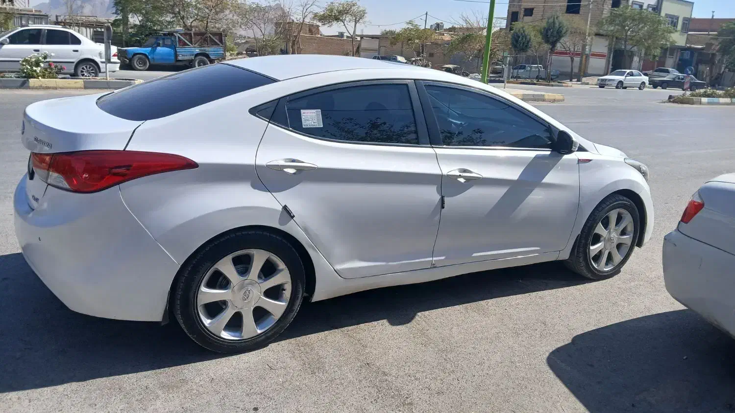 هیوندا النترا 2014 سفید وارداتی 1800|خودرو سواری و وانت|اصفهان, قائمیه|دیوار