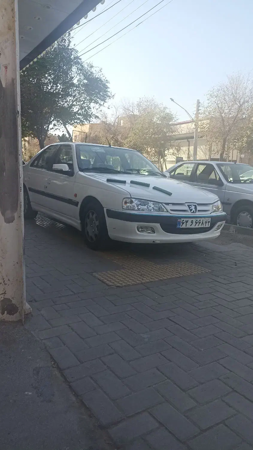 پارس ۹۲|خودرو سواری و وانت|کاشان, طالقانی|دیوار