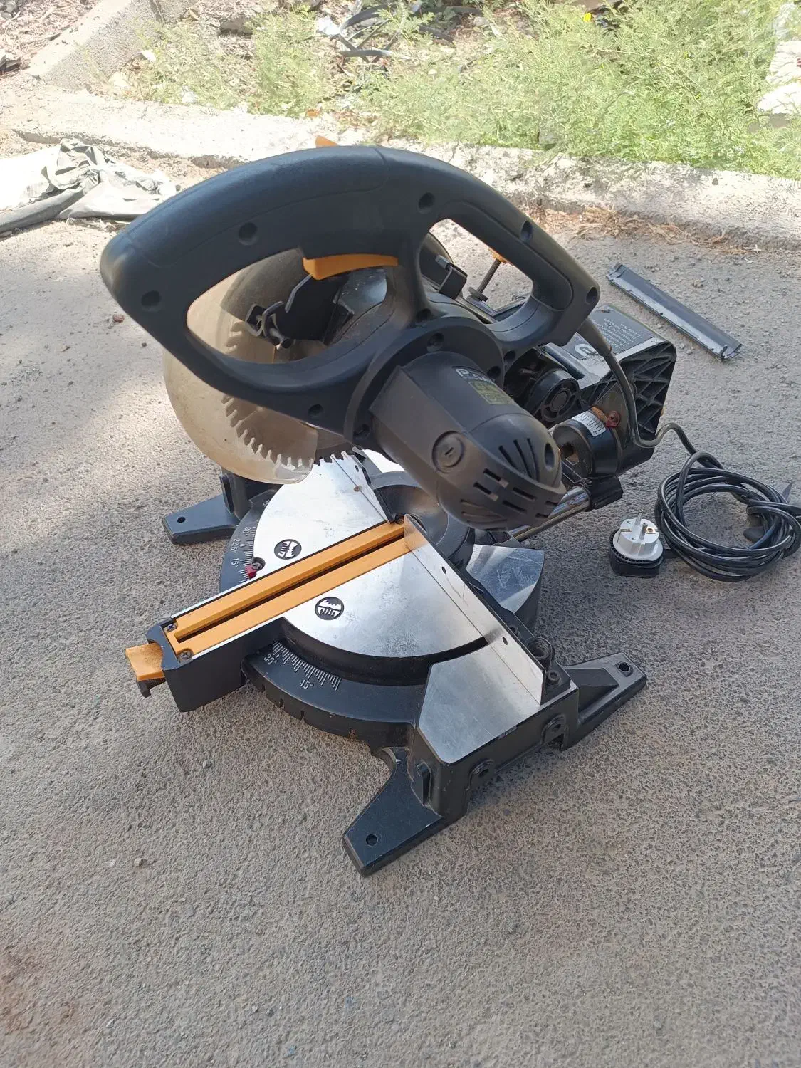 فارسی بر نجاری|ابزارآلات|ملارد, |دیوار