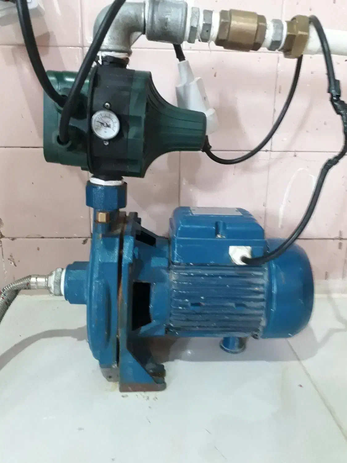 تعمیرات پمپ آب بالابر کفکش لجن کش اتوماتیک در محل|خدمات پیشه و مهارت|شیراز, آزادگان|دیوار