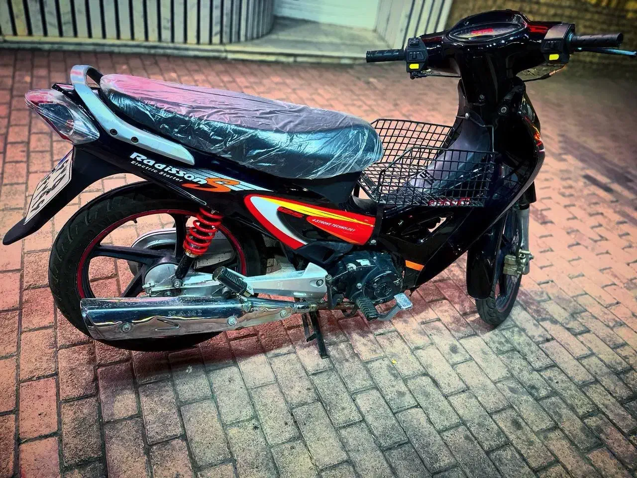 بی کلاج ۹۰|موتورسیکلت|کاشان, باهنر|دیوار