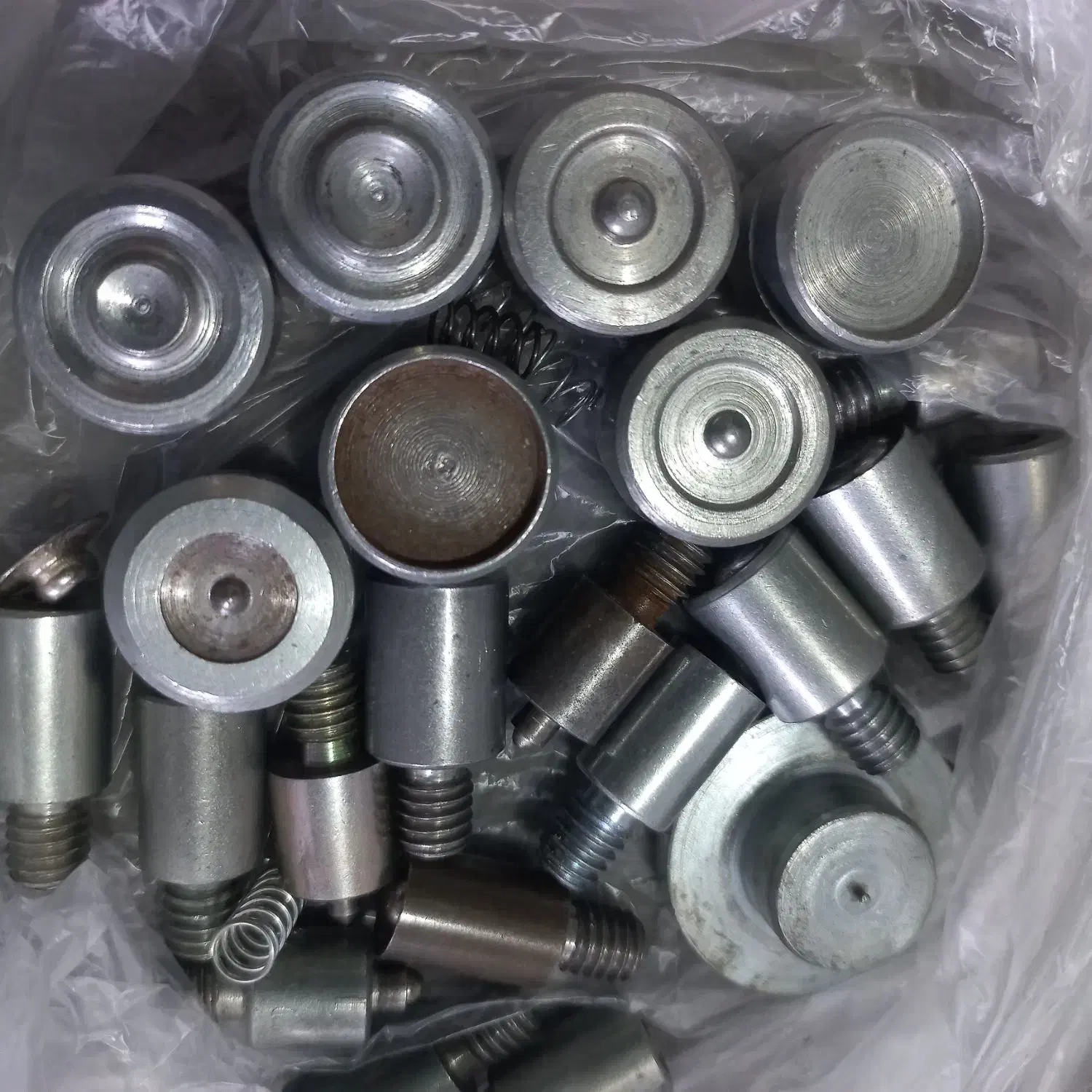 دکمه و...|لوازم خیاطی و بافتنی|ورامین, ورامین|دیوار