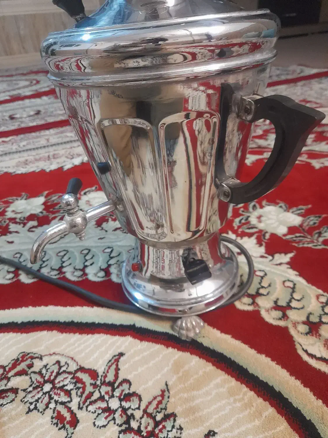 سماور برقی مارک کوروش|سماور، چایساز، قهوهساز|قم, شهرک امام حسین|دیوار