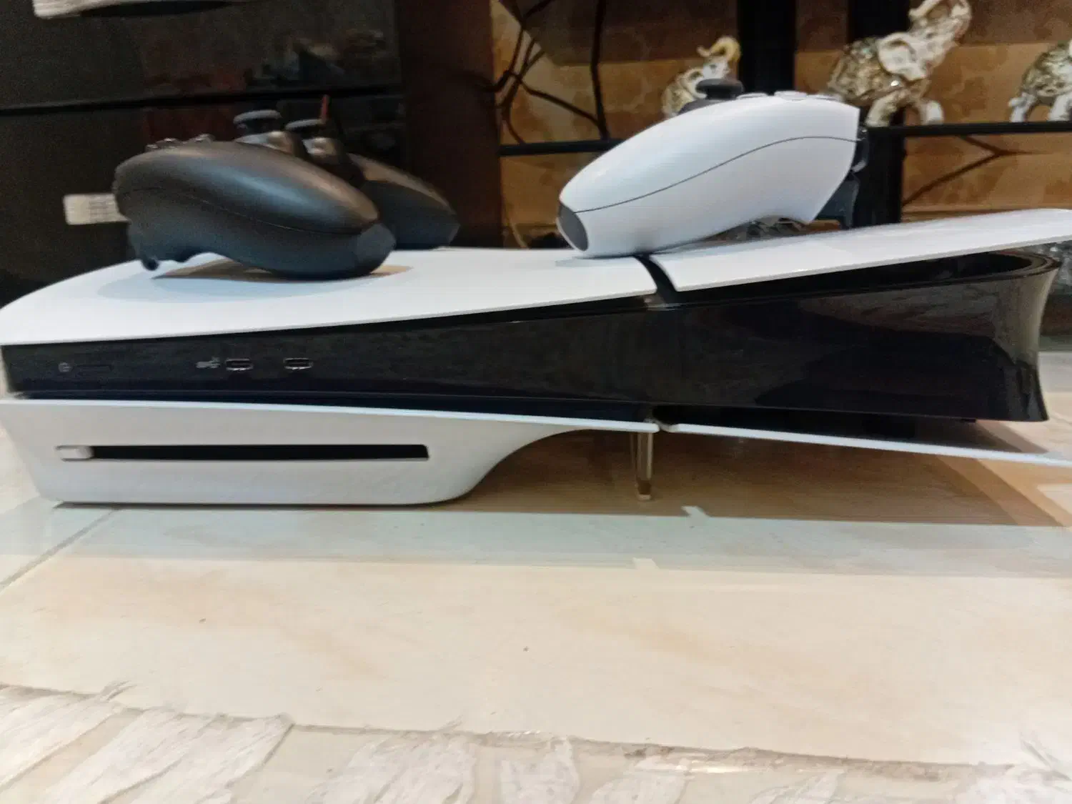 ps5 دیسک خور اروپا با دسته اضافه|کنسول، بازی ویدئویی و آنلاین|تهران, خاوران|دیوار