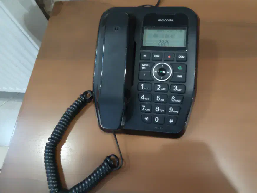 گوشی تلفن رومیزی موتورلا نو|تلفن رومیزی|بروجرد, |دیوار