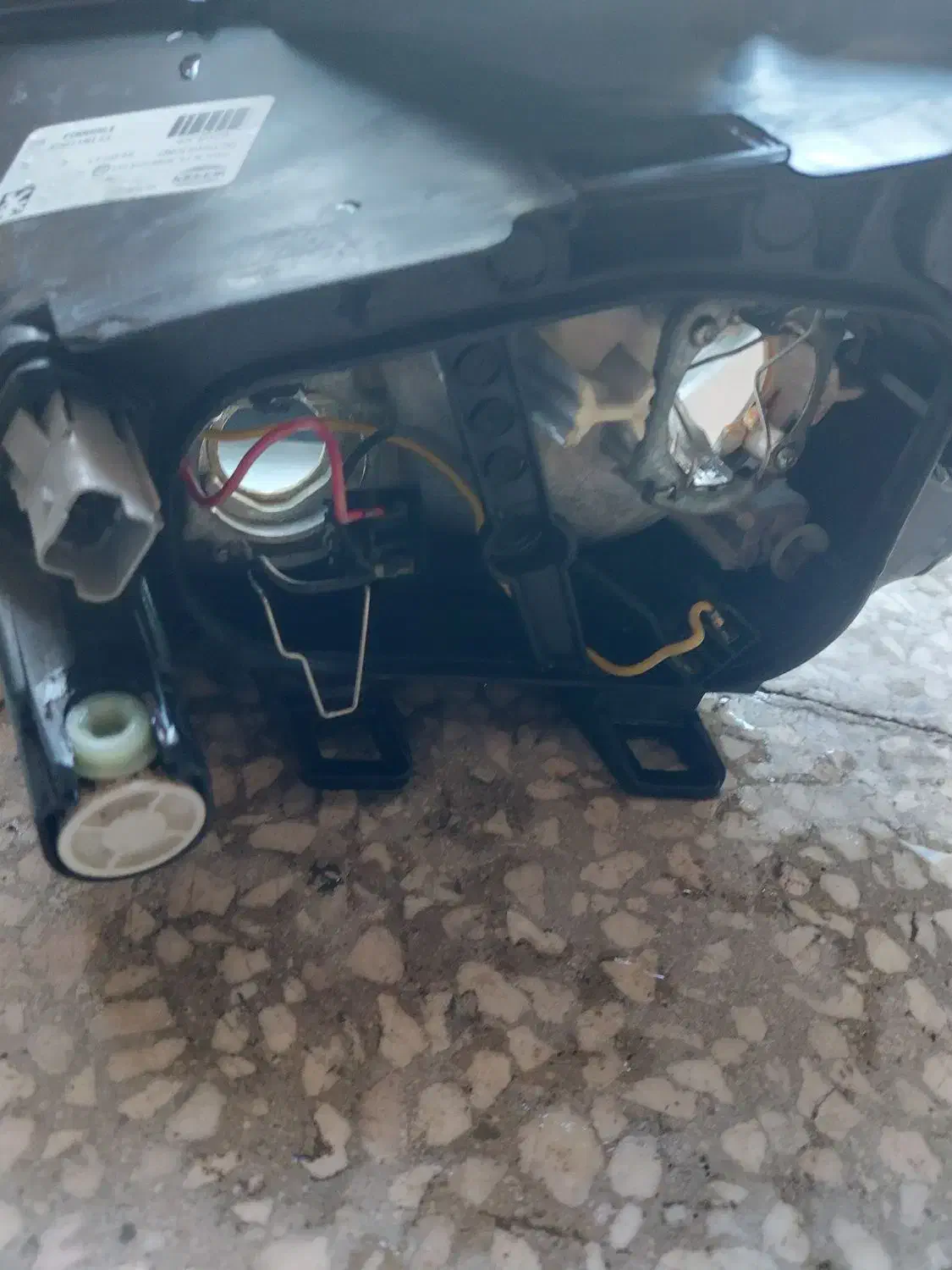 چراغ جلو ۲۰۶|قطعات یدکی و لوازم جانبی|قم, انسجام|دیوار