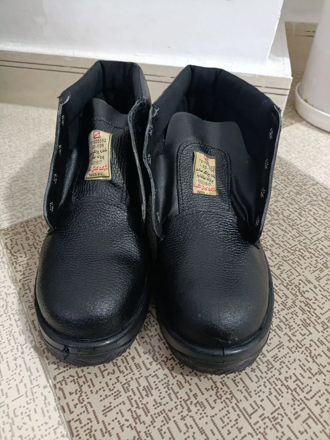 کفش ایمنی سایز 44|کیف، کفش، کمربند|بندرعباس, |دیوار