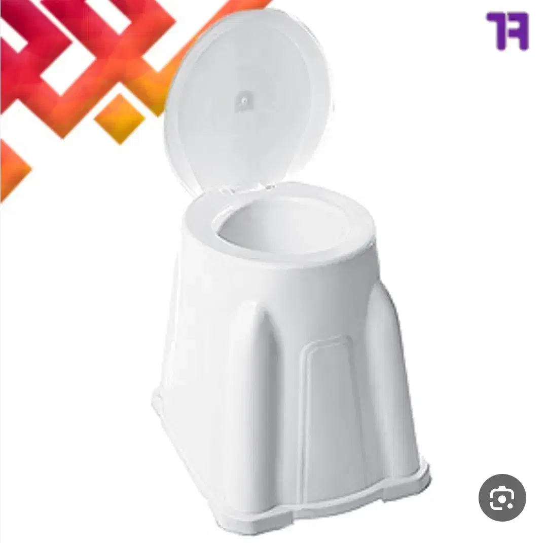 توالت فرنگی پلاستیکی و تاشو در حد نو|لوازم سرویس بهداشتی|ساوه, |دیوار