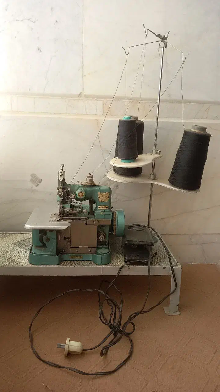 چرخ خیاطی سردوز۳نخ سالم|چرخ خیاطی و ریسندگی|نجفآباد, شیخ بهایی جنوبی|دیوار