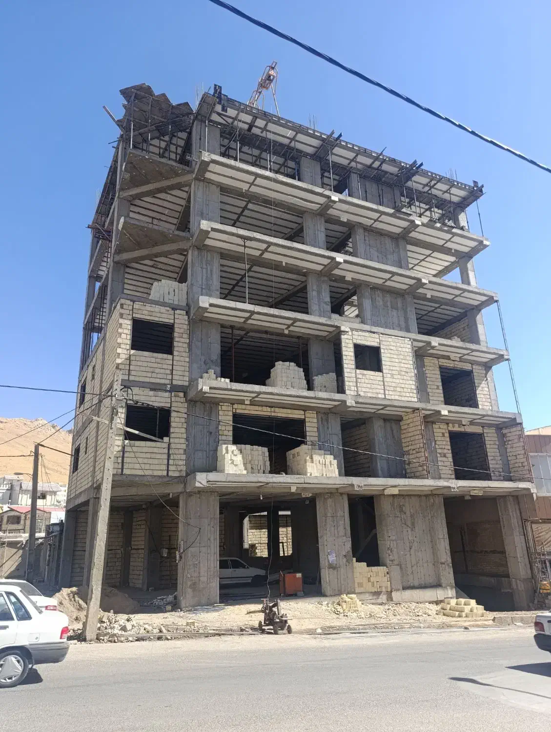 پیش فروش اپارتمان برخیابان اصلی 20متری3طرف نور|پیشفروش املاک|بیجار, |دیوار