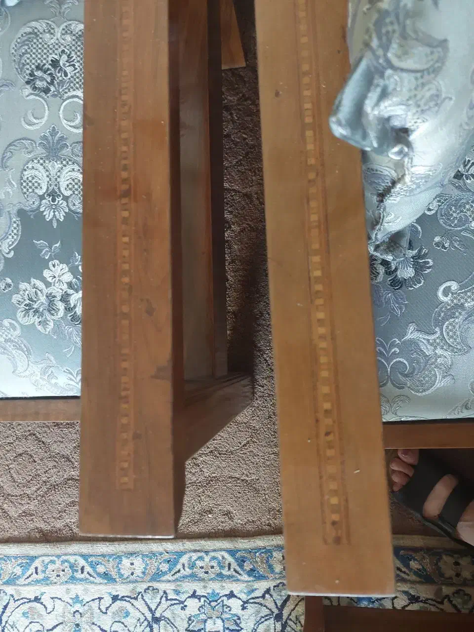 ست مبل کار چاییچی با میز ناهار خوری و ۸ صندلی|مبلمان خانگی و میز عسلی|اصفهان, باغ دریاچه|دیوار