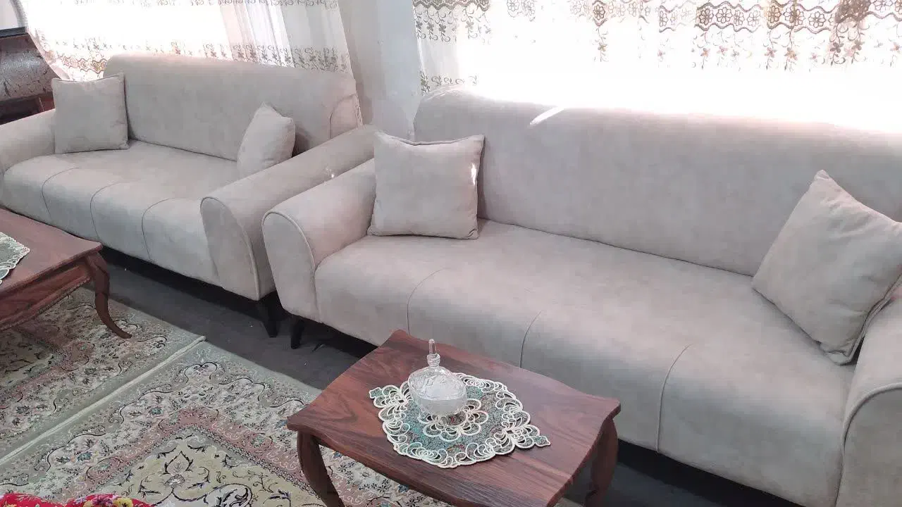 مبل دو ماه پیش خریده شده|مبلمان خانگی و میز عسلی|سلماس, |دیوار