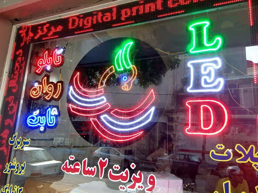 تابلوسازی تمام قسط با ضمانت|خدمات پیشه و مهارت|زنجان, |دیوار