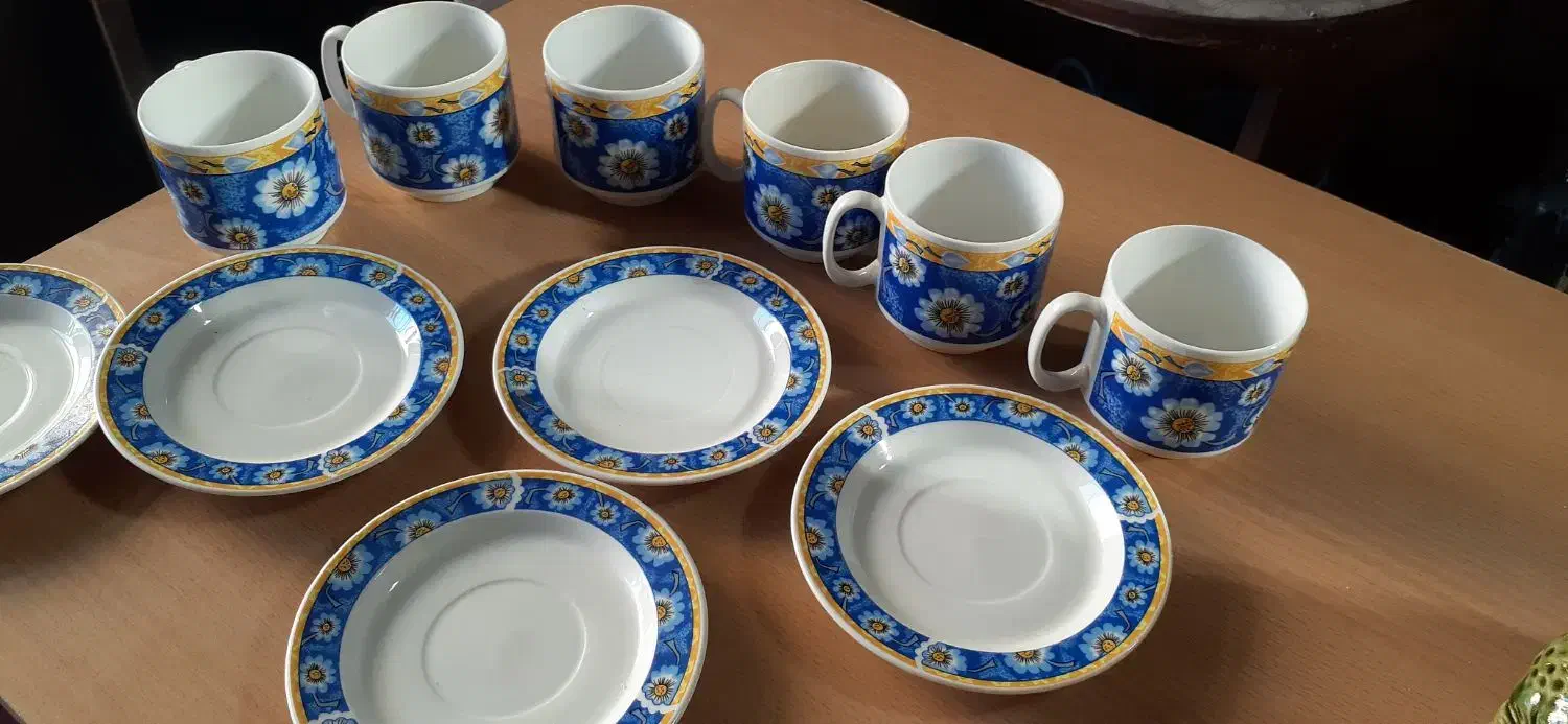 استکان نعلبکی  گل پنبه پارچ و لیوان  آنتیک قدیمی|کلکسیون اشیاء عتیقه|تبریز, |دیوار