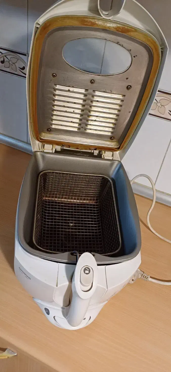 سرخ کن قدیمی کنوود|اجاق گاز و لوازم برقی پخت‌وپز|تبریز, |دیوار