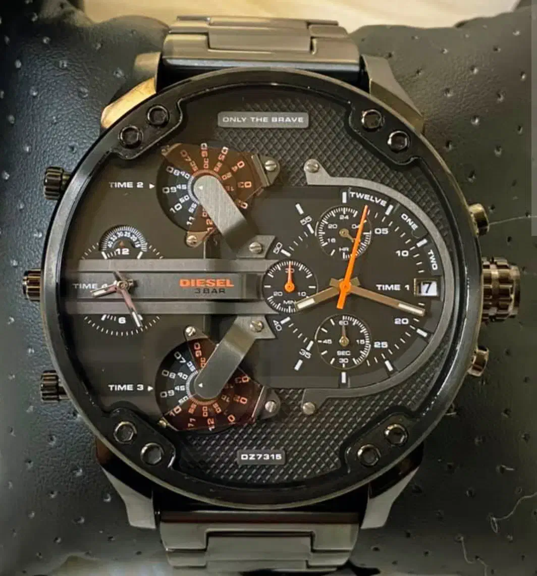 ساعت دیزلdz7315 ارجینال|ساعت|رشت, جانبازان|دیوار
