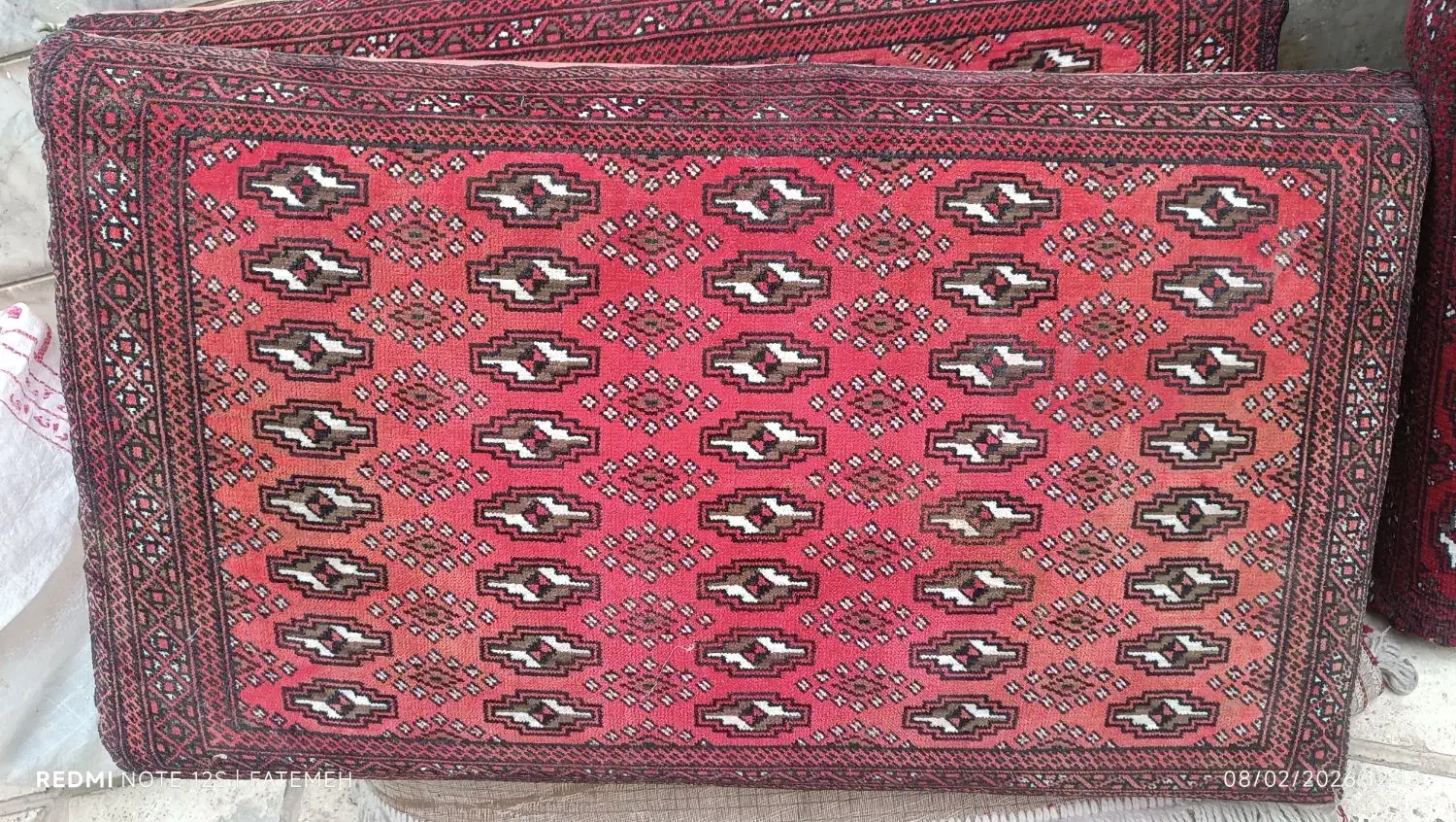 دو جفت پشتی|پشتی|بیرجند, |دیوار