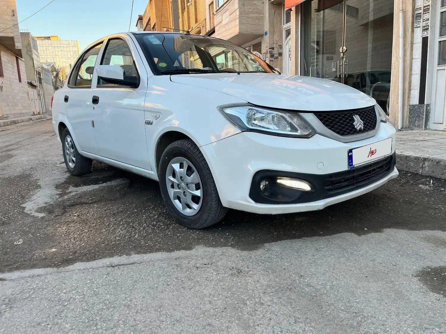 ساینا S (اس) دوگانه ۱۴۰۲|خودرو سواری و وانت|کرمانشاه, |دیوار