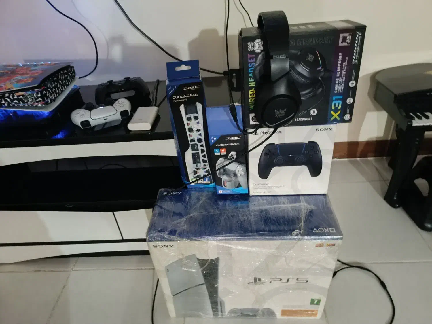 پلی5|کنسول، بازی ویدئویی و آنلاین|پرند, فاز ۵|دیوار