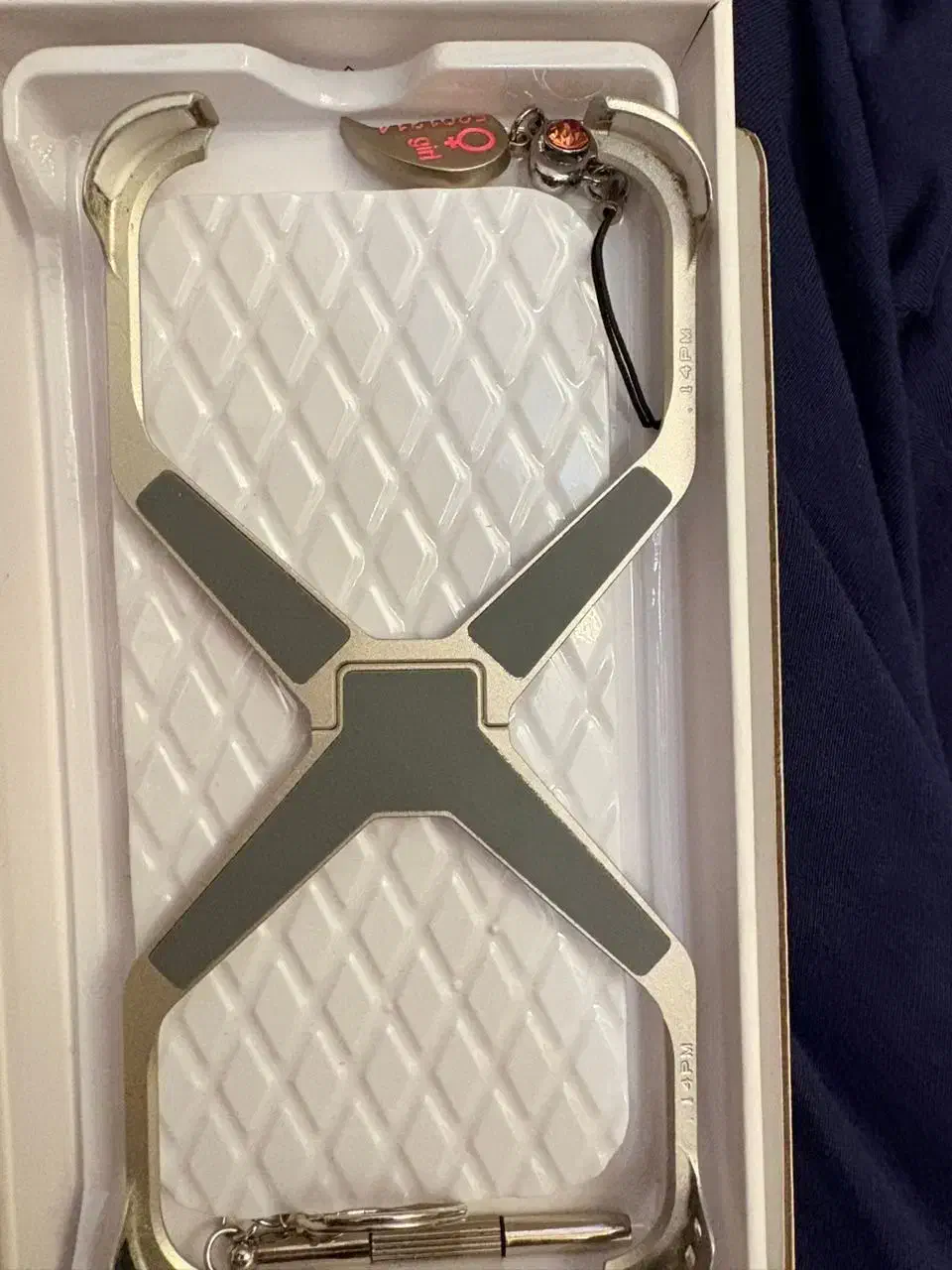 قاب گوشی ۱۴ پرو مکس|لوازم جانبی موبایل و تبلت|ساری, |دیوار