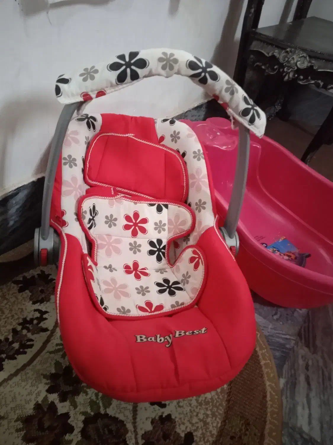 کریر|کالسکه و لوازم جانبی|بروجرد, |دیوار