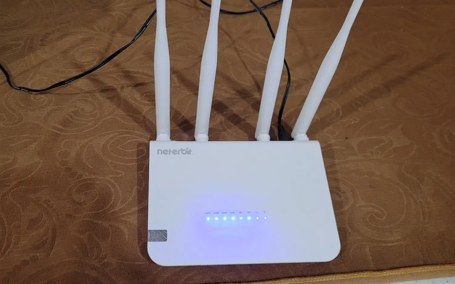 فروش مودم روتر LTE قابل حمل کاملا سالم ونو|مودم و تجهیزات شبکه|چالوس, |دیوار