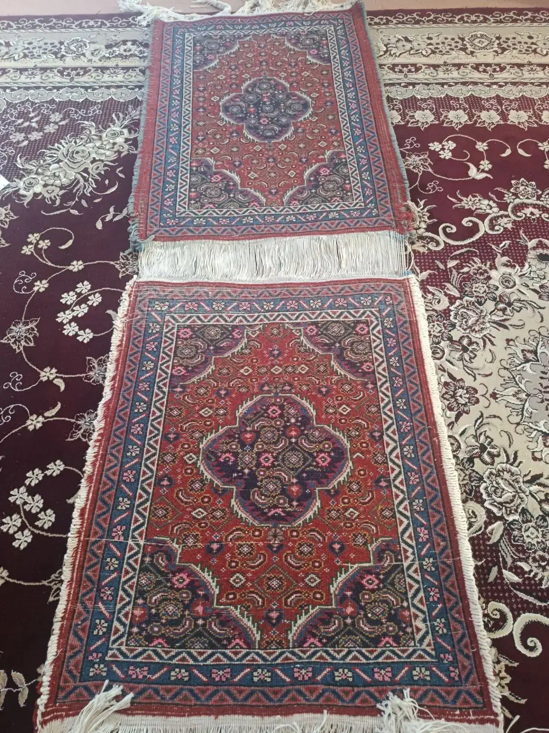 فرش پادری ریزه ماهی|فرش|اسلام آباد, |دیوار