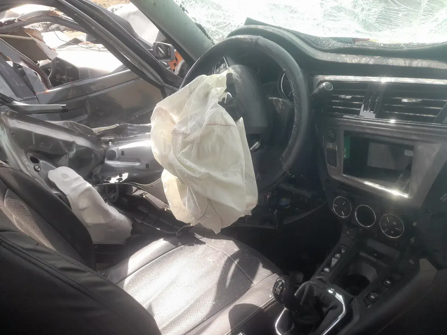 تارا - تصادفی|خودرو سواری و وانت|مشهد, هنرستان|دیوار