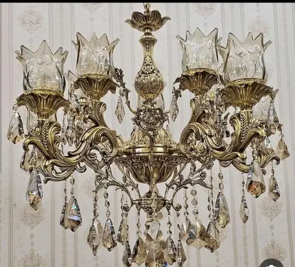 لوستر برنز مدل گل|لوستر و چراغ آویز|قم, نیروگاه|دیوار