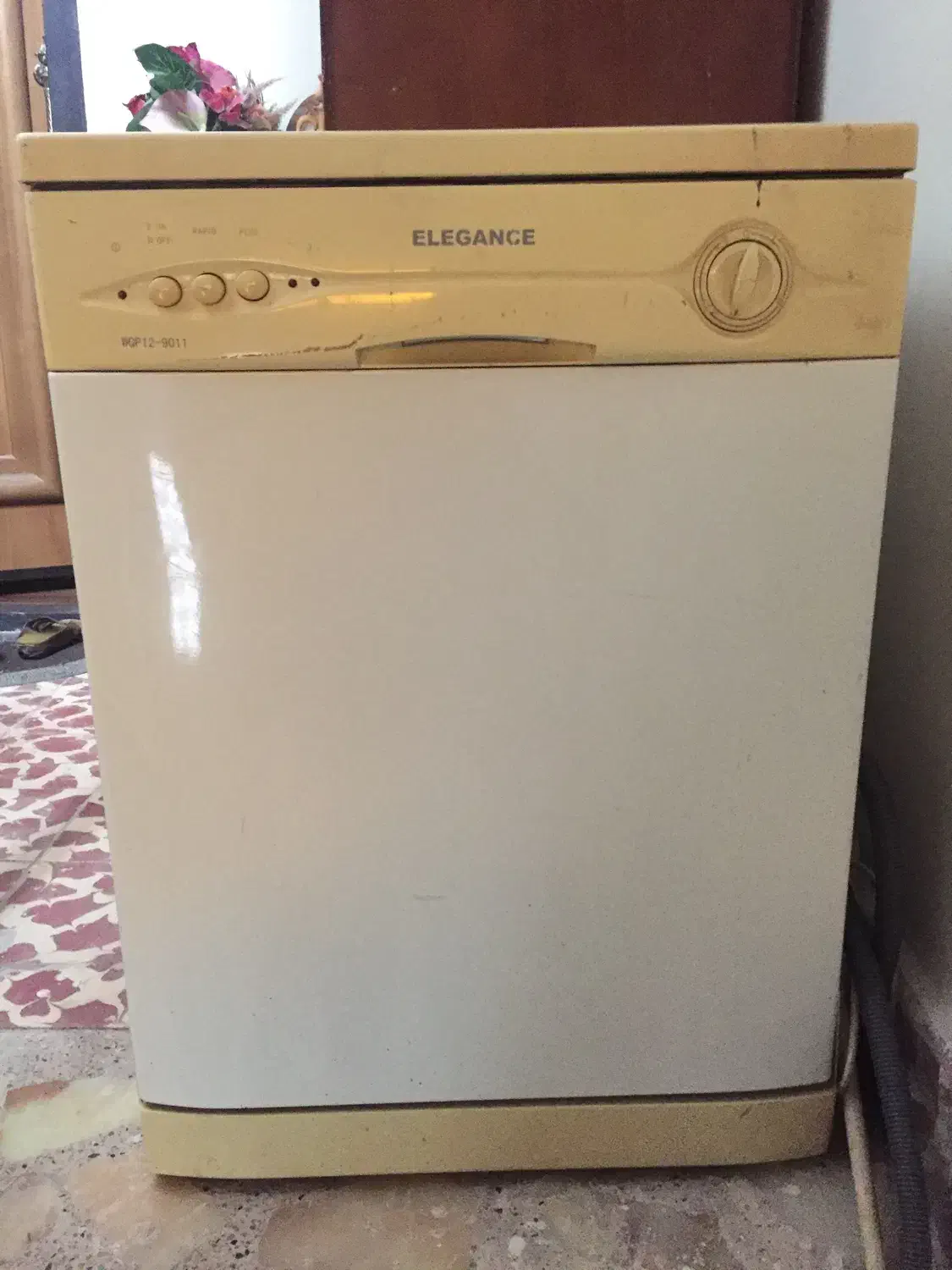 ظرف شویی الگانس آلمانی|ماشین ظرفشویی|تبریز, |دیوار