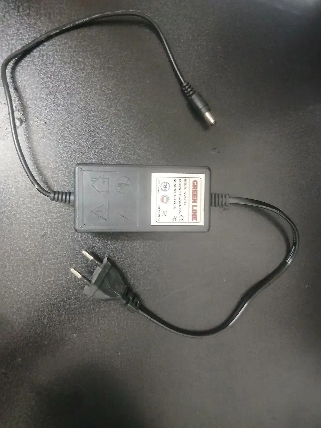 آداپتور ۱۲ ولت ۲ آمپر|لوازم جانبی موبایل و تبلت|قم, بنیاد|دیوار