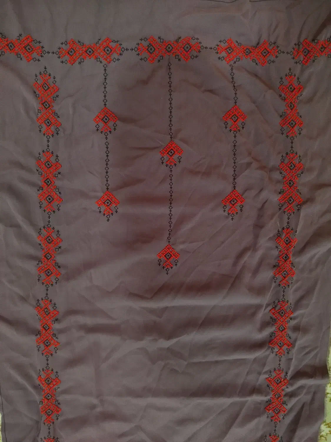 لباس دست دوچ موسومی و‌چادردستدوچ|لباس|چابهار, |دیوار