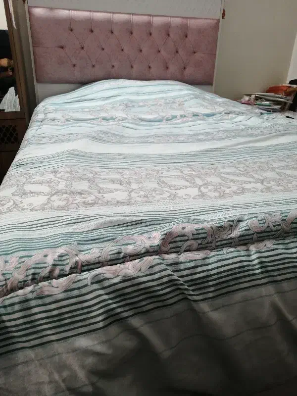 تخت چوبی با تشک|تخت و سرویس خواب|تهران, والفجر (افسریه)|دیوار